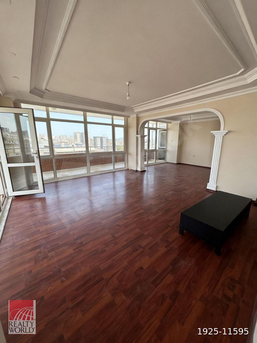 📍 Gazipaşa Bulvarı’nın En Güzel Konumunda Kiralık 4+1 Daire