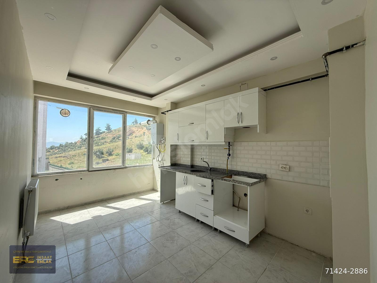 BOĞAZİCİNDE SATILIK 2+1 DAİRE