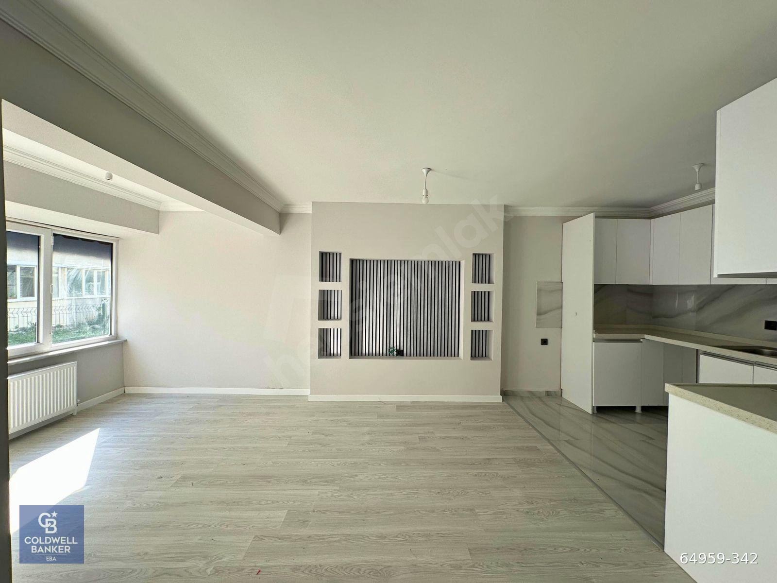 Çanakkale Lapseki Yeni Kordon Sahil Sitesi Tadilatlı 2+1 Daire