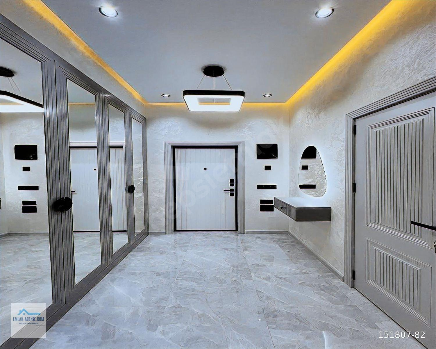ACENTE'DEN BARIŞ MAHALLESİNDE 3+1 DEKORLU MASRAFSIZ SATILIK DAİRE