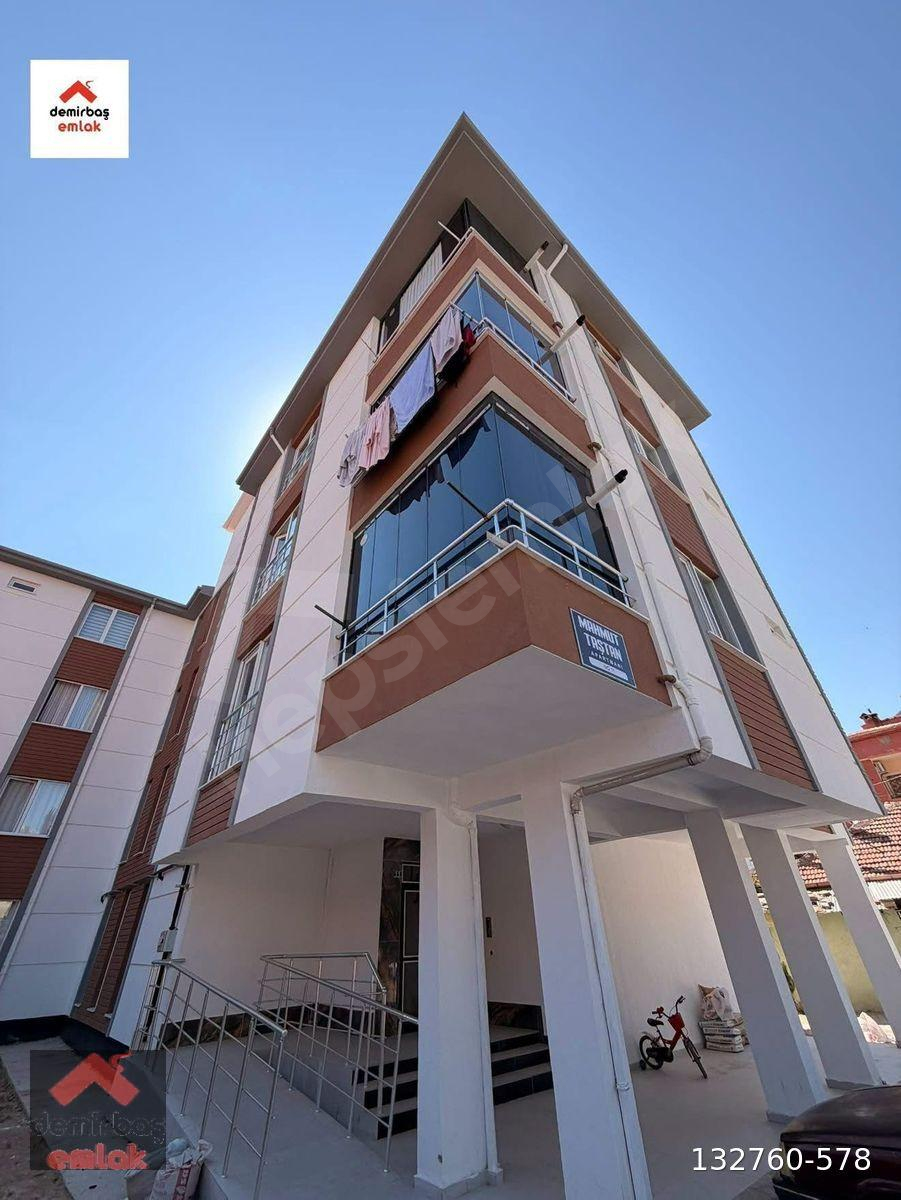 TÜRBE MAH. ESKİ DİŞ HASTANESİ YANİ SATILIK 2+0 DAİRE