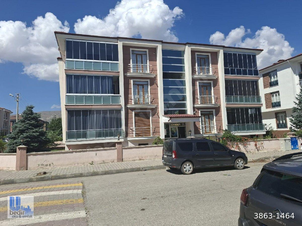 BEDİR EMLAK'TAN SATILIK. 3+1LX DAİRE