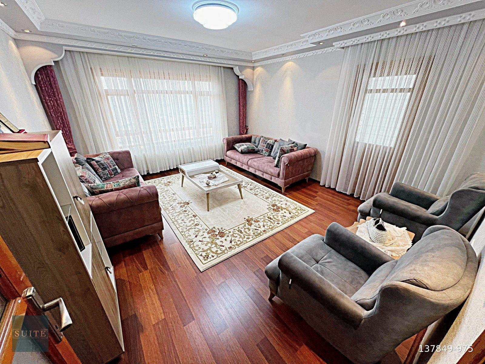 YAYLA MAH. ÇİFT GİRİŞLİ ŞEHİR MANZARALI 5+2 SATILIK DUBLEX