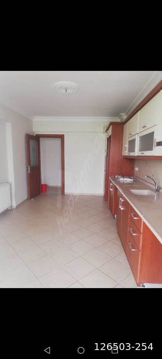 EDREMİT GAZİCELAL MAH. ADLİYE BİNASINA YAKIN KİRALIK 3+1 DAİRE