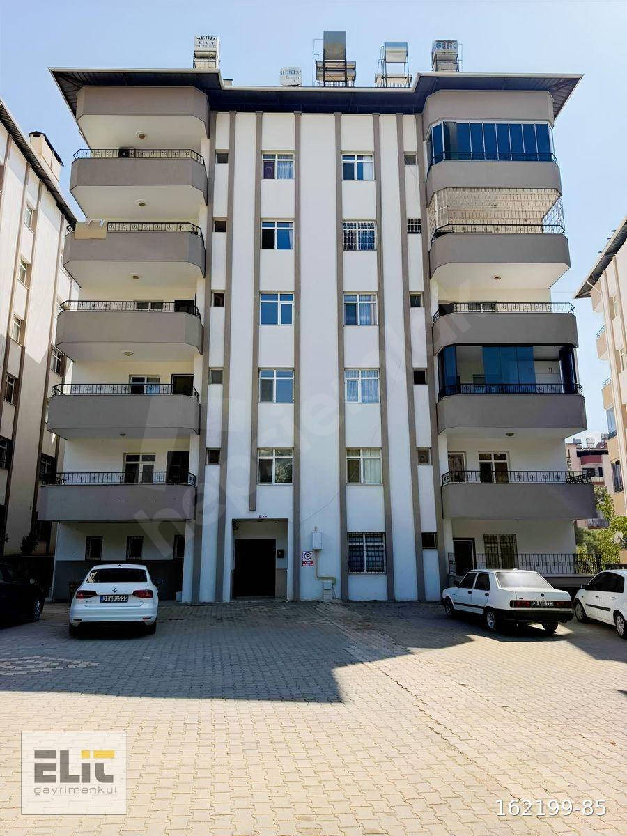 ELİT GAYRİMEKUL'DEN ÜLKÜ SİTESİNDE KİRALIK GENİŞ 3+1 DAİRE