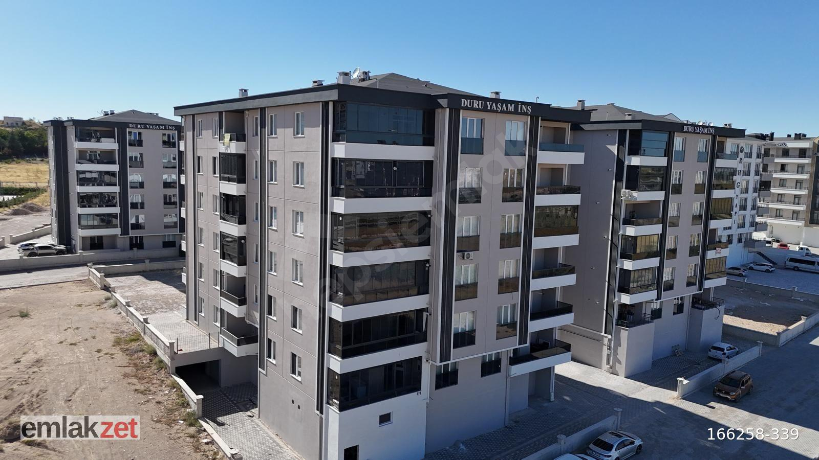 "Emlak Zet" Nar'da Geniş Kiracılı 1+1 Satılık Daire