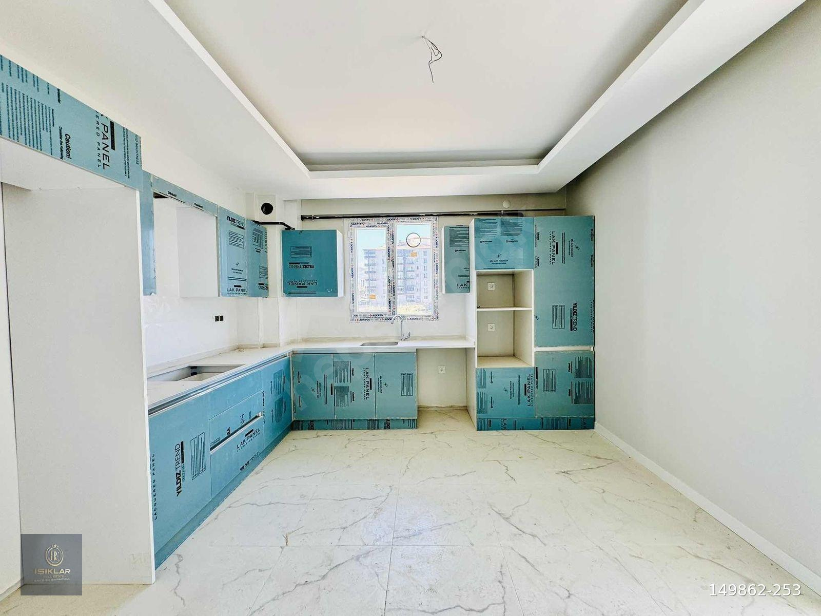 ENES IŞIK 'tan YAKINCA DA 3+1 DÜKKAN ÜSTÜ DELUXE DAİRE