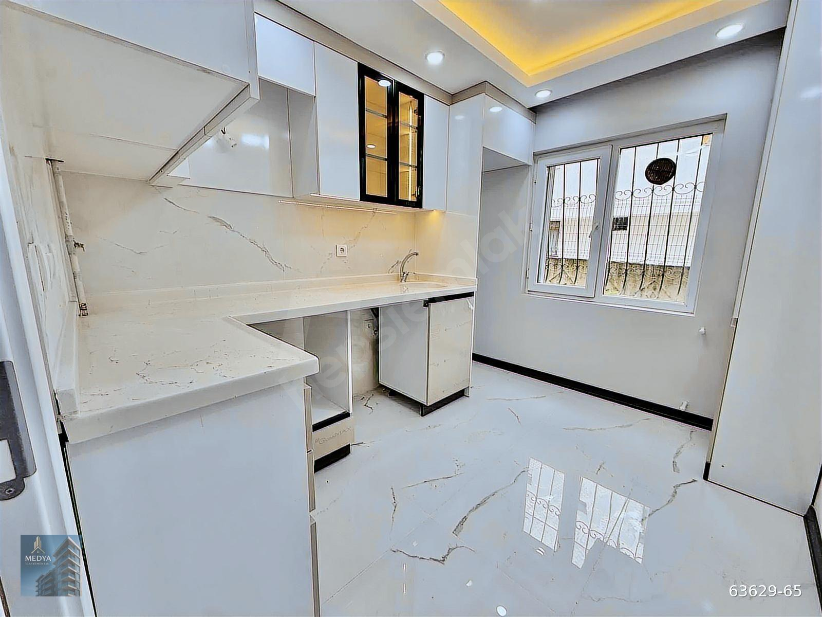 SÜVARI MAHALLESİ'NDE ŞIK DETAYLI ULTRA LÜKS 3+1 FIRSAT DAİRE