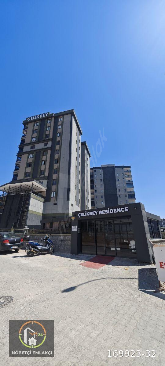 TERASLI ULTRA LÜKS 4+1 HAVUZLU DAİRE SATILIK