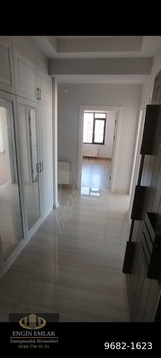 KİRALIK 3+1 DAİRE 2.KAT BİREYSEL GARAJLI 130 M2 SİTE İÇERİSİNDE ASANSÖRLÜ 2 BALKONLU KILIÇARSLAN MAH