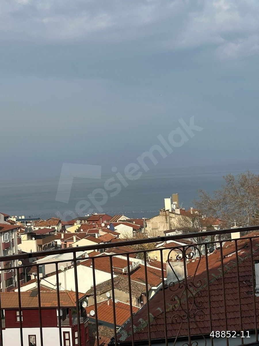 Mudanya Şükrü Çavuş'ta Deniz Manzaralı Satılık 3+1 Daire 160m2