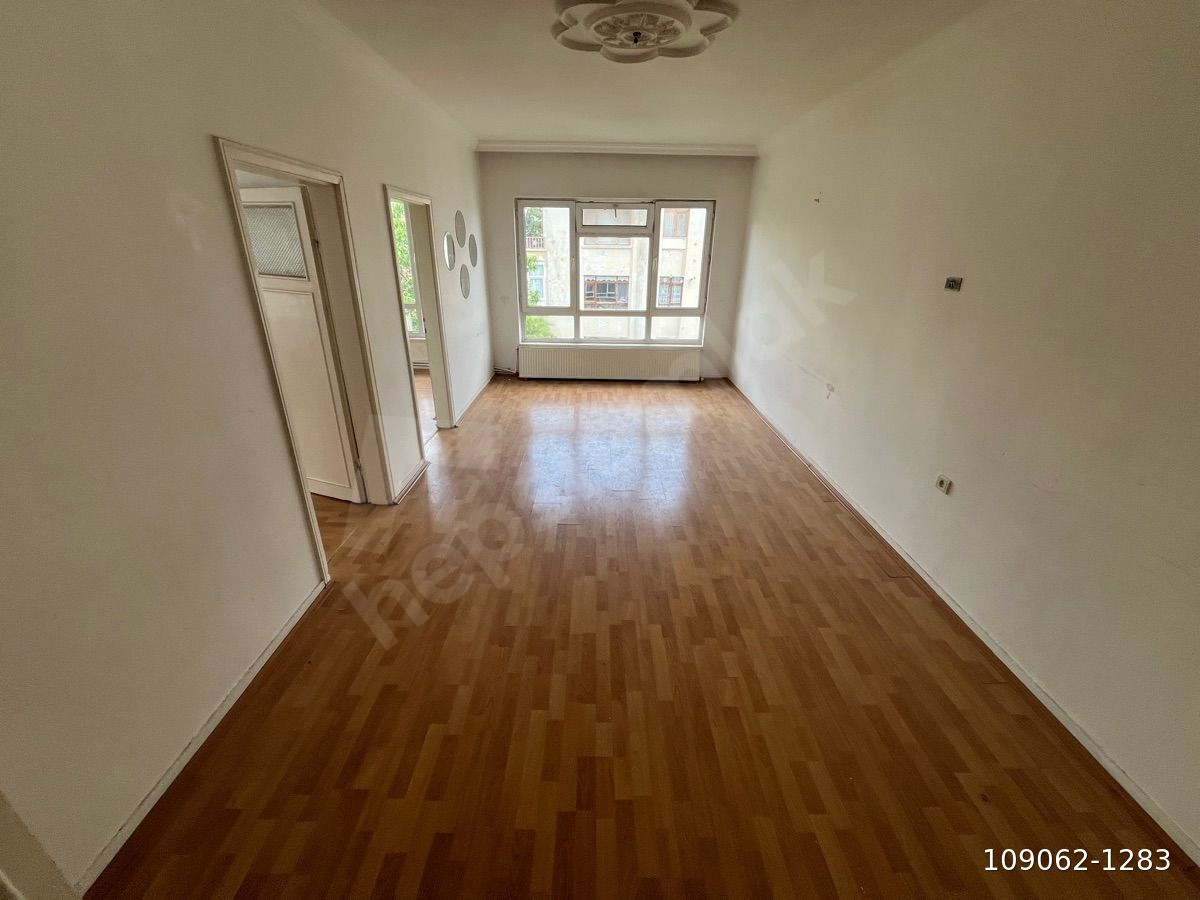 DOĞUŞ'DAN TEPEBAŞINDA KATTA KLASİK SALON 3+1 KİRALIK DAİRE