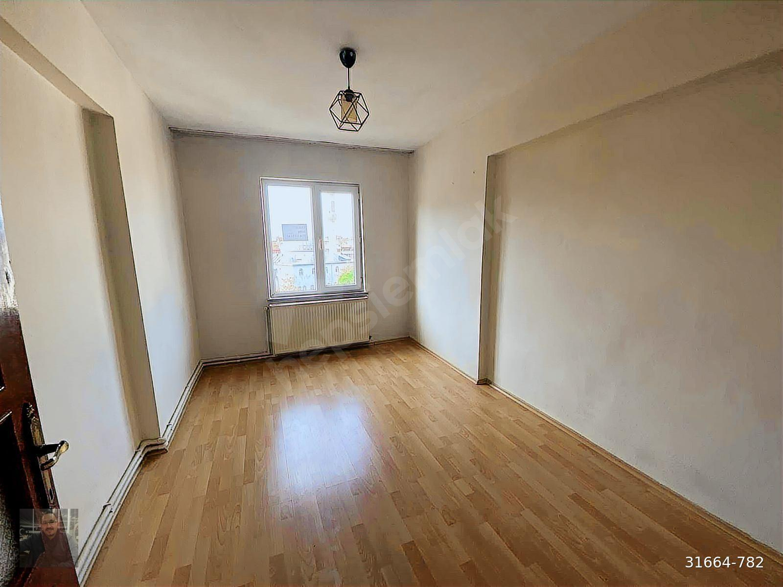 Fatih'ten Eşrefdinçer mah 3+1 120m2 çift cephe kiralık daire