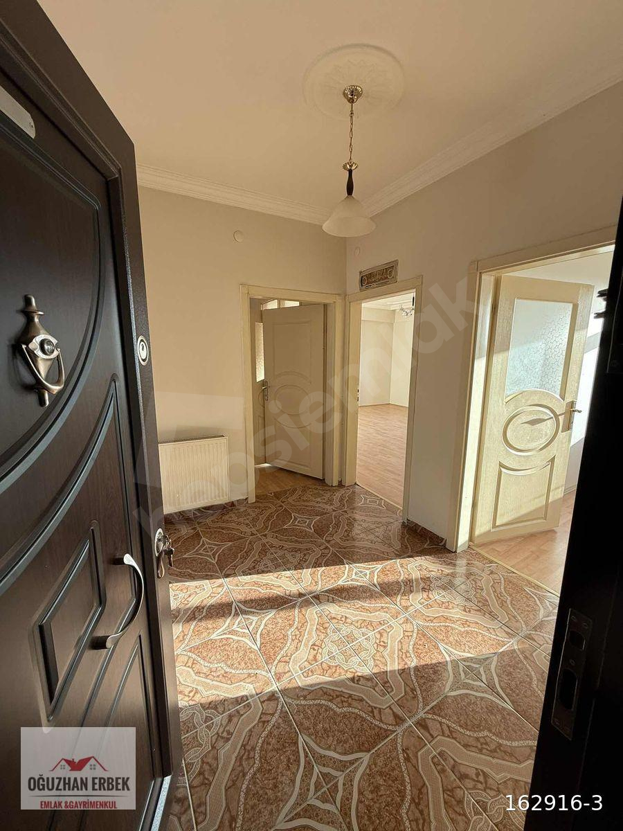 PARK YOLU ÜZERİNDE SATILIK 3+1 DAİRE