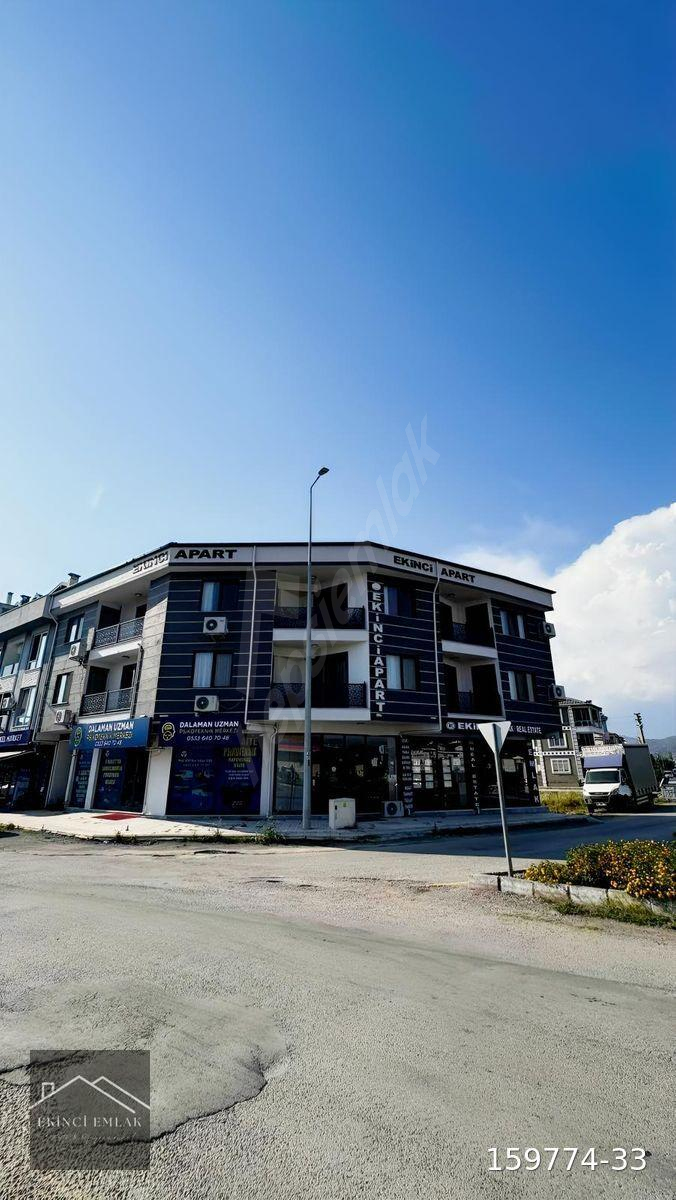 Üniversiteye yakın 1+1 eşyalı kiralık daire