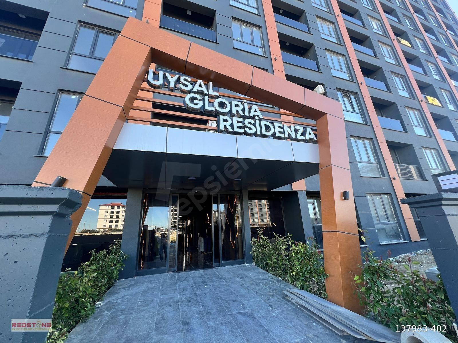REDSTONE'DEN GLORIA RESIDENZA'DA KİRALIK 1+1 DAİRE