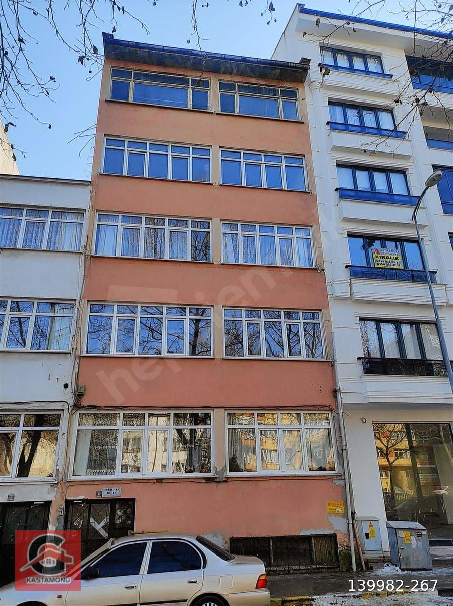 ŞEHİR MERKEZİ CAD. ÜZERİ ARAKAT GENİŞ KENTSEL DÖNÜŞÜME UYGUN 3+1
