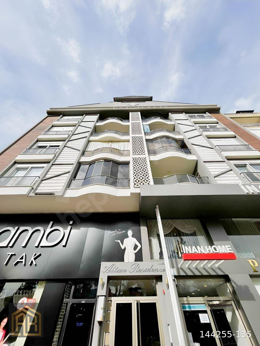 ARLI GAYRİMENKUL'DEN SÜLEYMAN DEMİREL BULVARI'NDA 210M² LÜKS 3+1