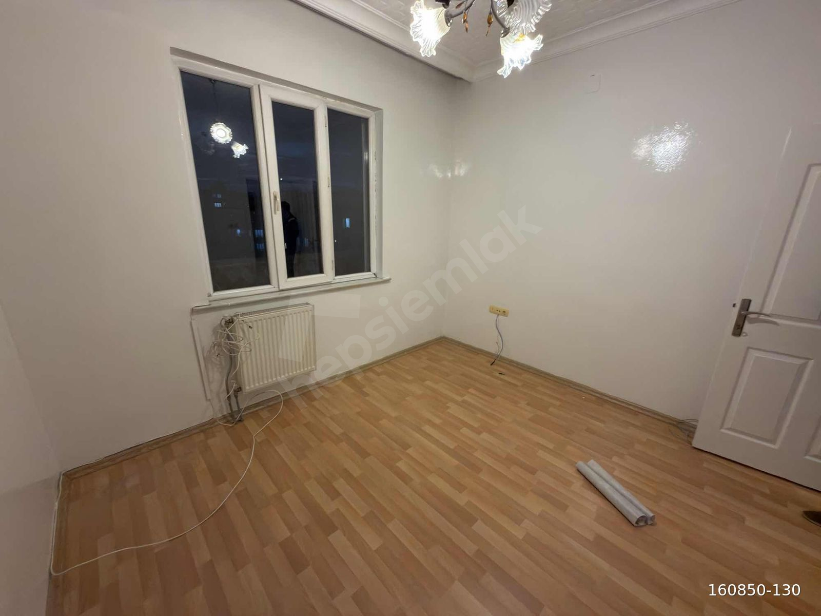 POLATDEMİR'den Yeditepe'de Havuz Civarı Bakımlı 2+1