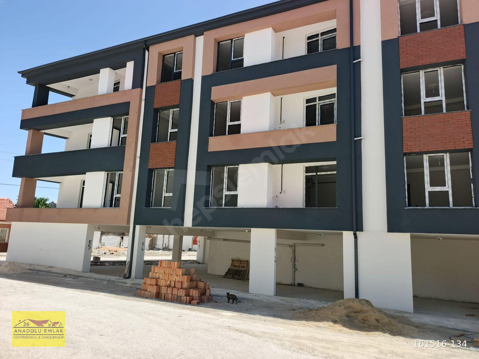 ZAFER MAHALLESİNDE UYGUN FİYATA ÖZEL OTOPARKLI SIFIR 2+1 DAİRE