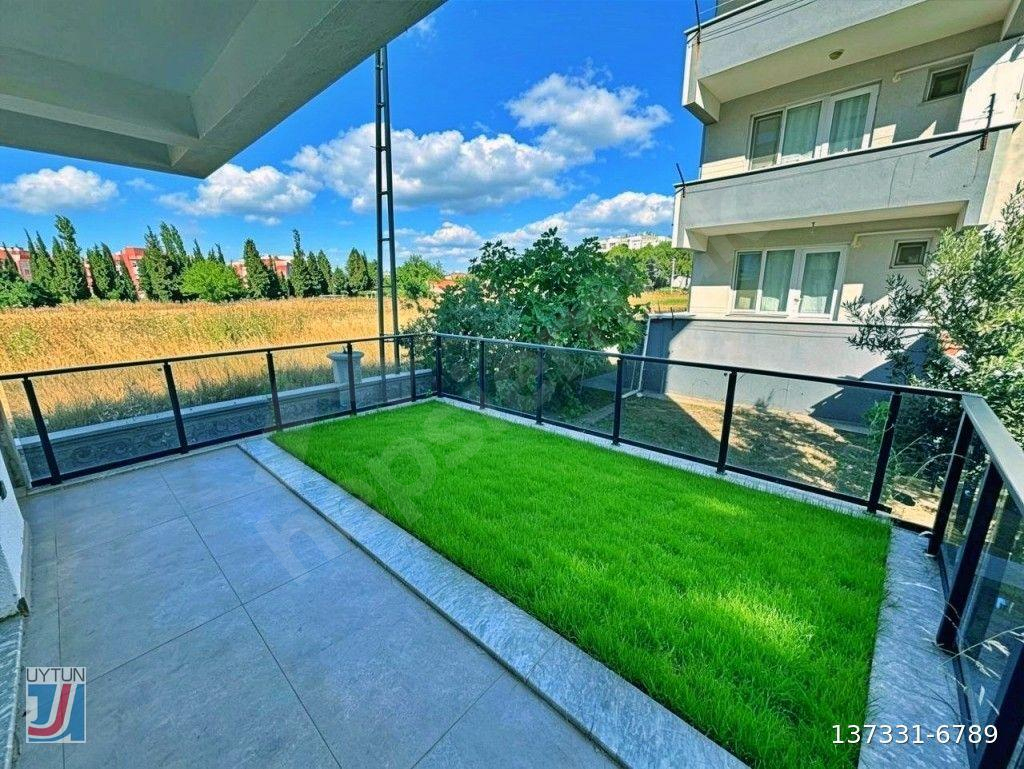 UYTUNDAN BAHÇELİEVLERDE MÜSTAKİL TADINDA BAHÇELİ SIFIR 1+1 DAİRE