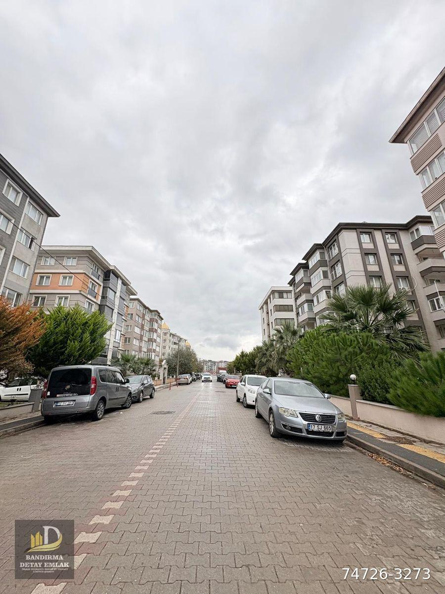 PAŞAKENTTE 3+1 140 METREKARE SATILIK DAİRE