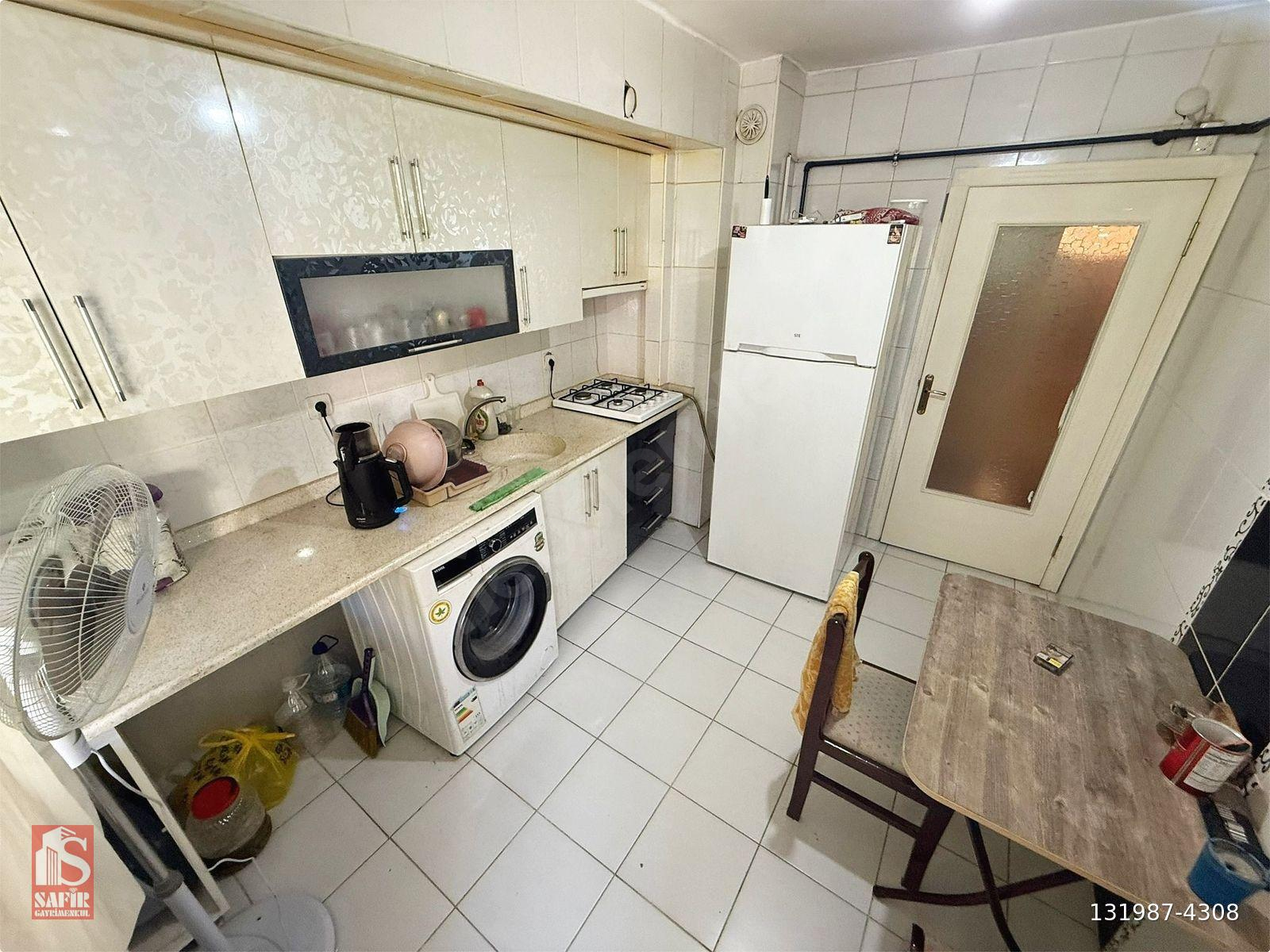 SAFİR'DEN ÇAMBAŞI CADDESİ DİBİ ARA KAT ÖN CEPHE 3+1 FIRSAT DAİRE