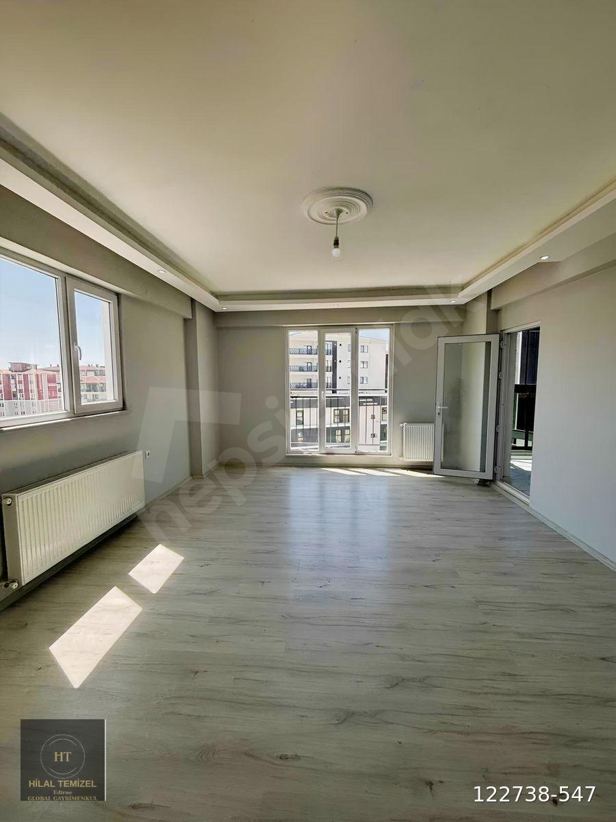 EDİRNE MERKEZ CUMHURİYET MAHALLESİNDE SATILIK 3+1 DAİRE