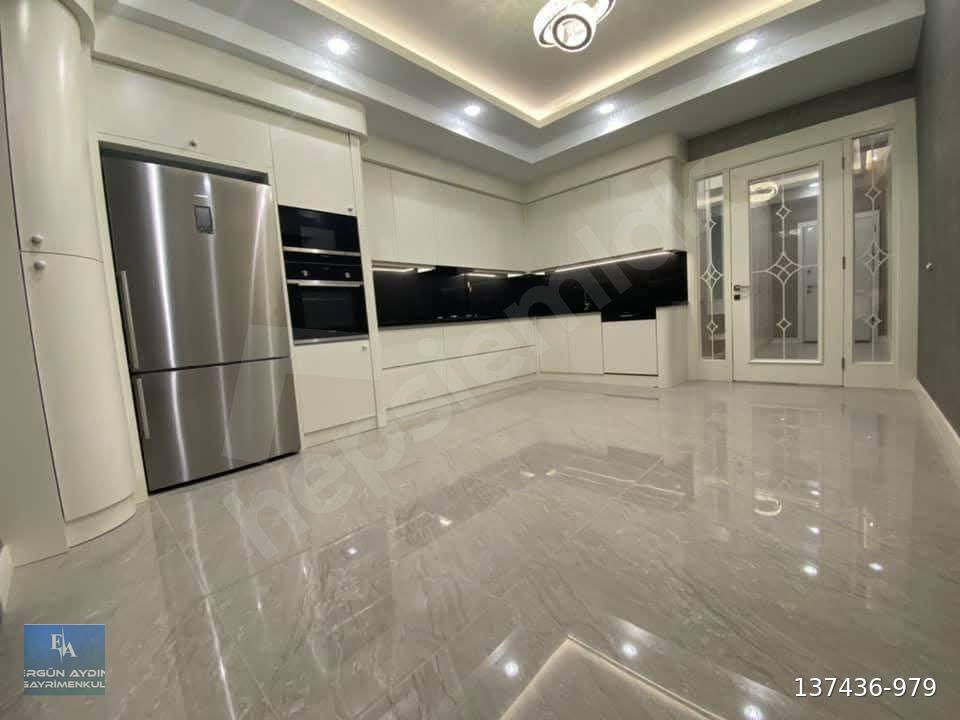 ERGÜN AYDINDAN Cinkaya Bulvarında Site İçi 7/24 Güvenlik Havuzlu