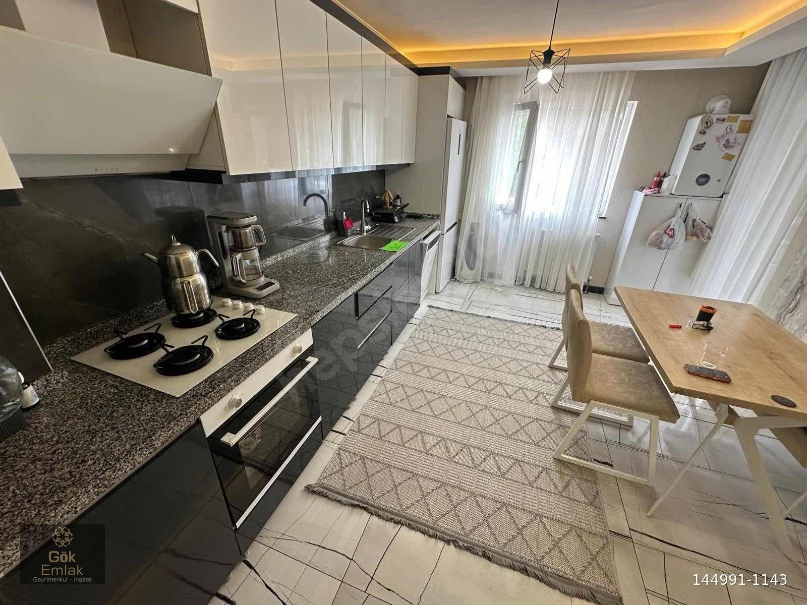FIRSAT ! MUSTAFA KEMAL'DE YENİ BİNA ASANSÖR E. BANYO ARA KAT
