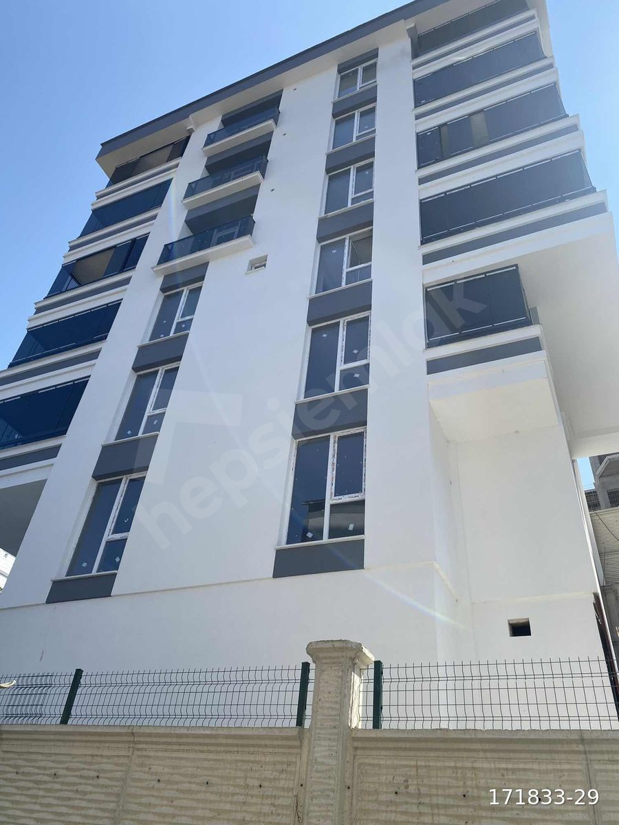 ATAKUM ESENEVLERDE TRAMVAYA ÇOK YAKIN SATILIK 1+1 DAİRE