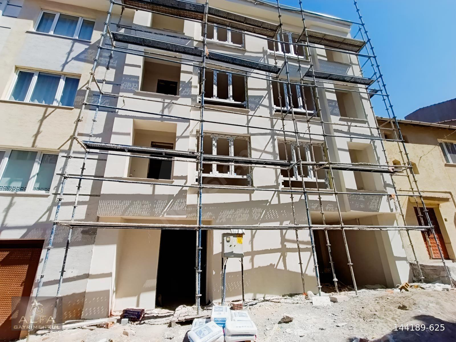 EMEK MAHALLESİNDE SATILIK 2+0 APARTLAR
