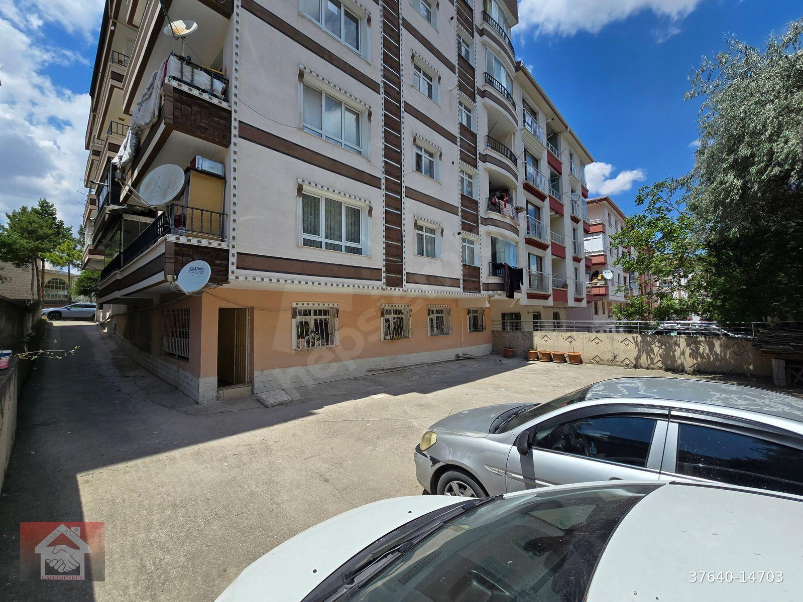 TOPCU MAH SATILIK 4+1 ÇİFT BANYOLU ISI YALITIMLI BALKONLU DAİRE