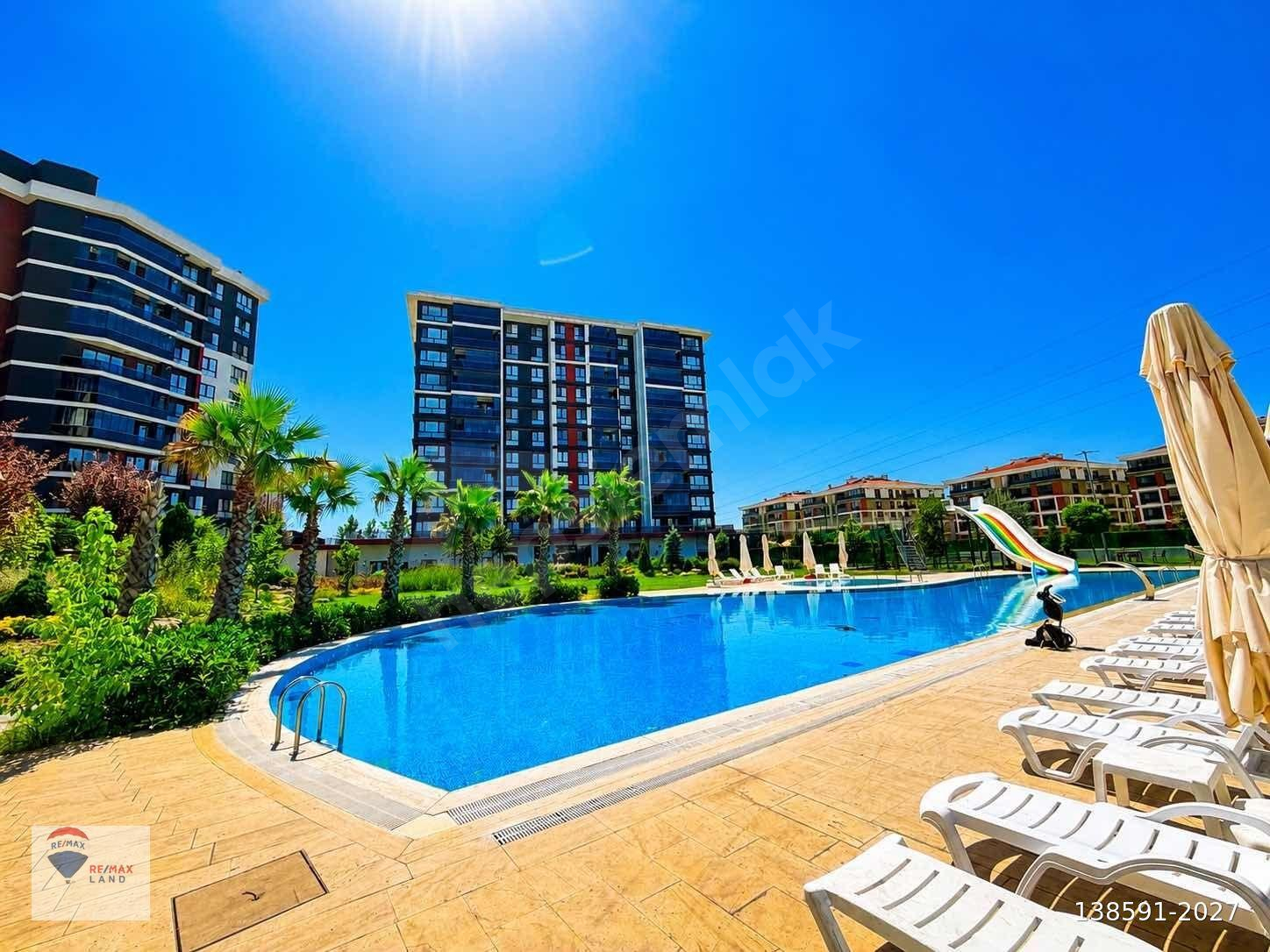 FOUR SEASONS'TA SATILIK GENİŞ 2+1 DAİRE
