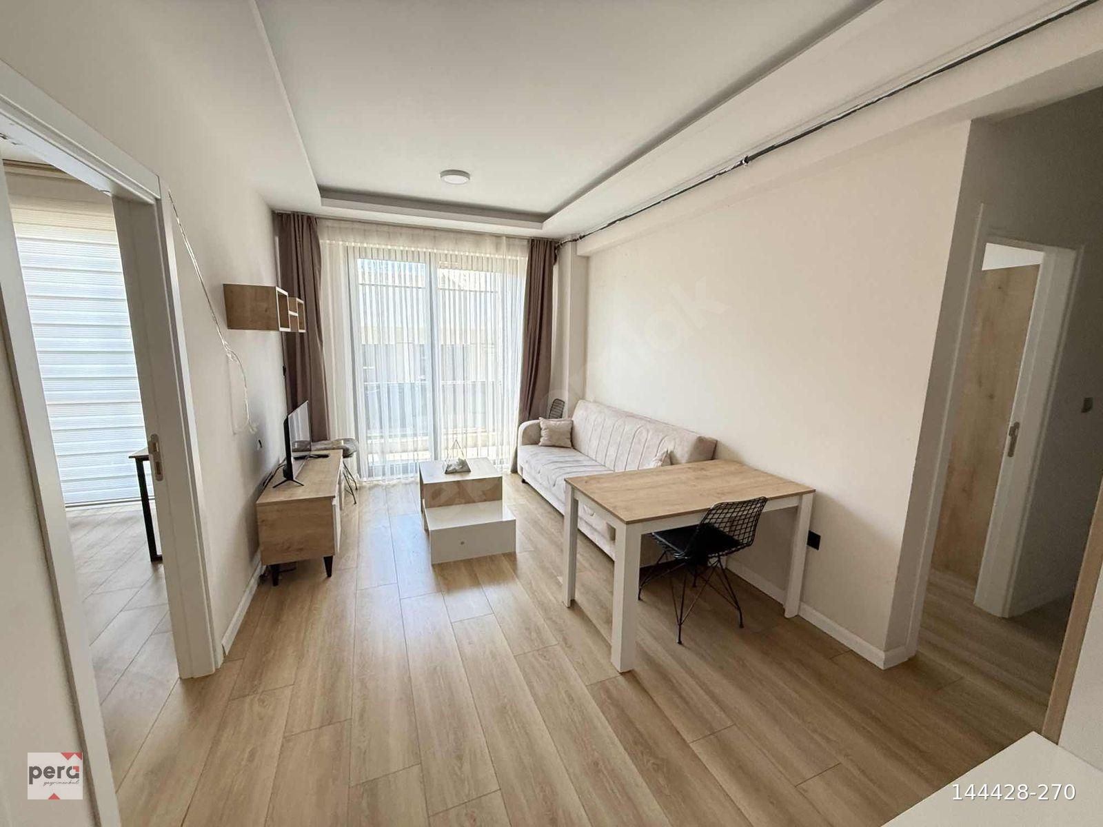 PERA'dan lüks site içerisinde otoparklı 2+1 eşyalı daire