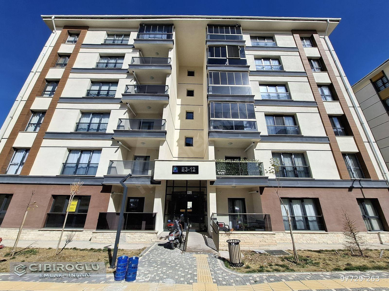 {CIBIROĞLU} IHLAMURKENT TOKİ'DE (BORÇSUZ) 2+1 SATILIK DAİRE