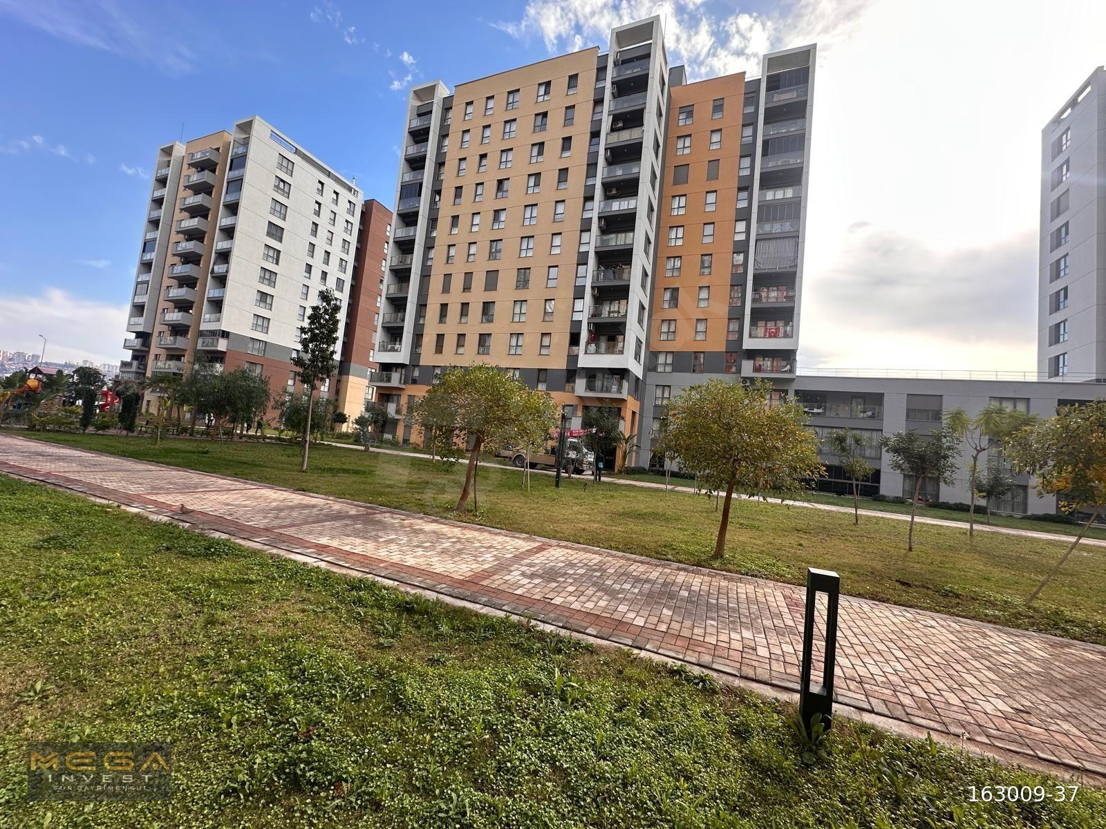 MEGA İNVEST' den SUR YAPI' da FUL EŞYAL SATILIK 1+1 47 M2 DAİRE