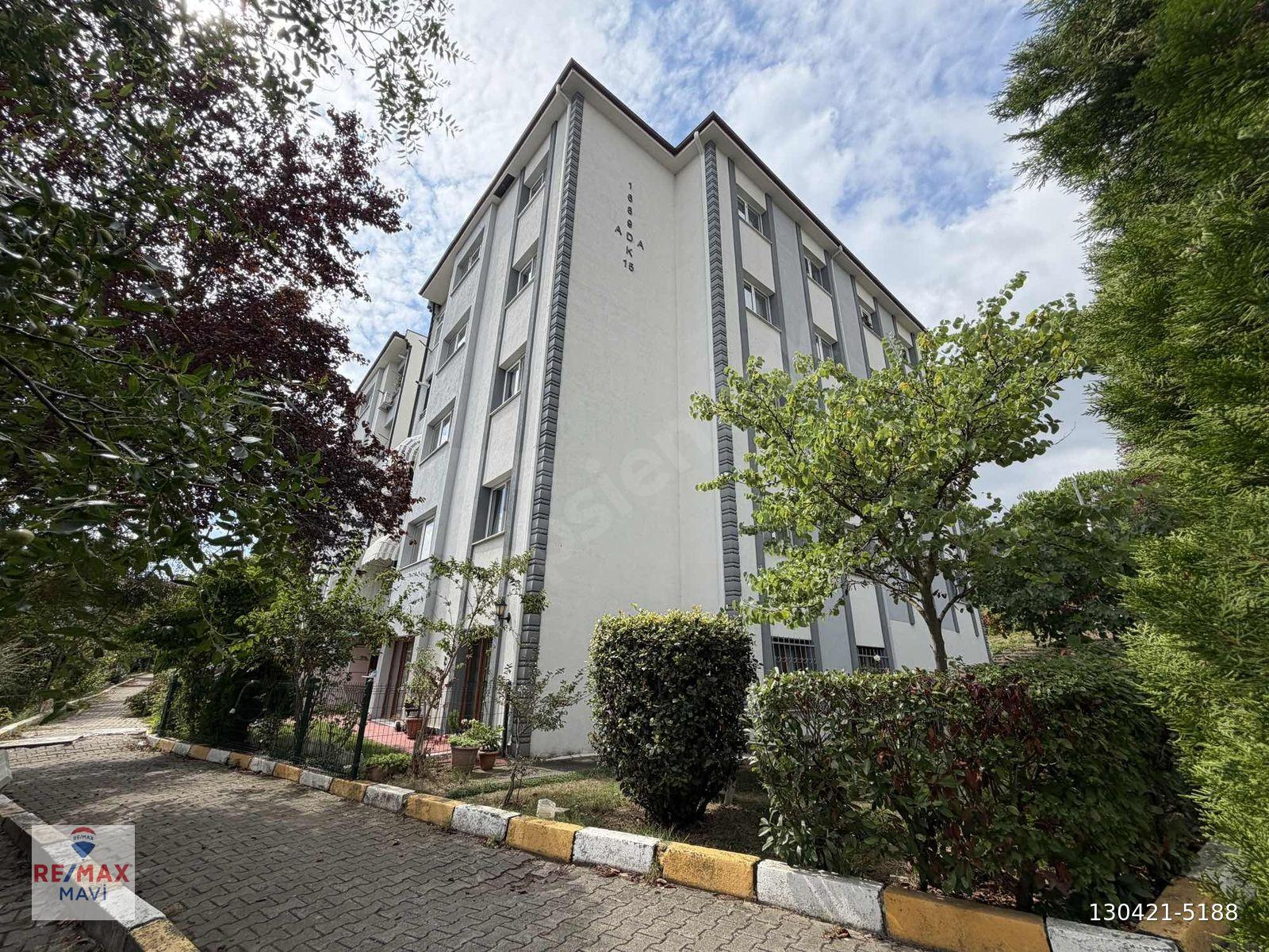 REMAX MAVİ'DEN KORUCUK'TA KİRALIK 3+1 GİRİŞ KAT DAİRE