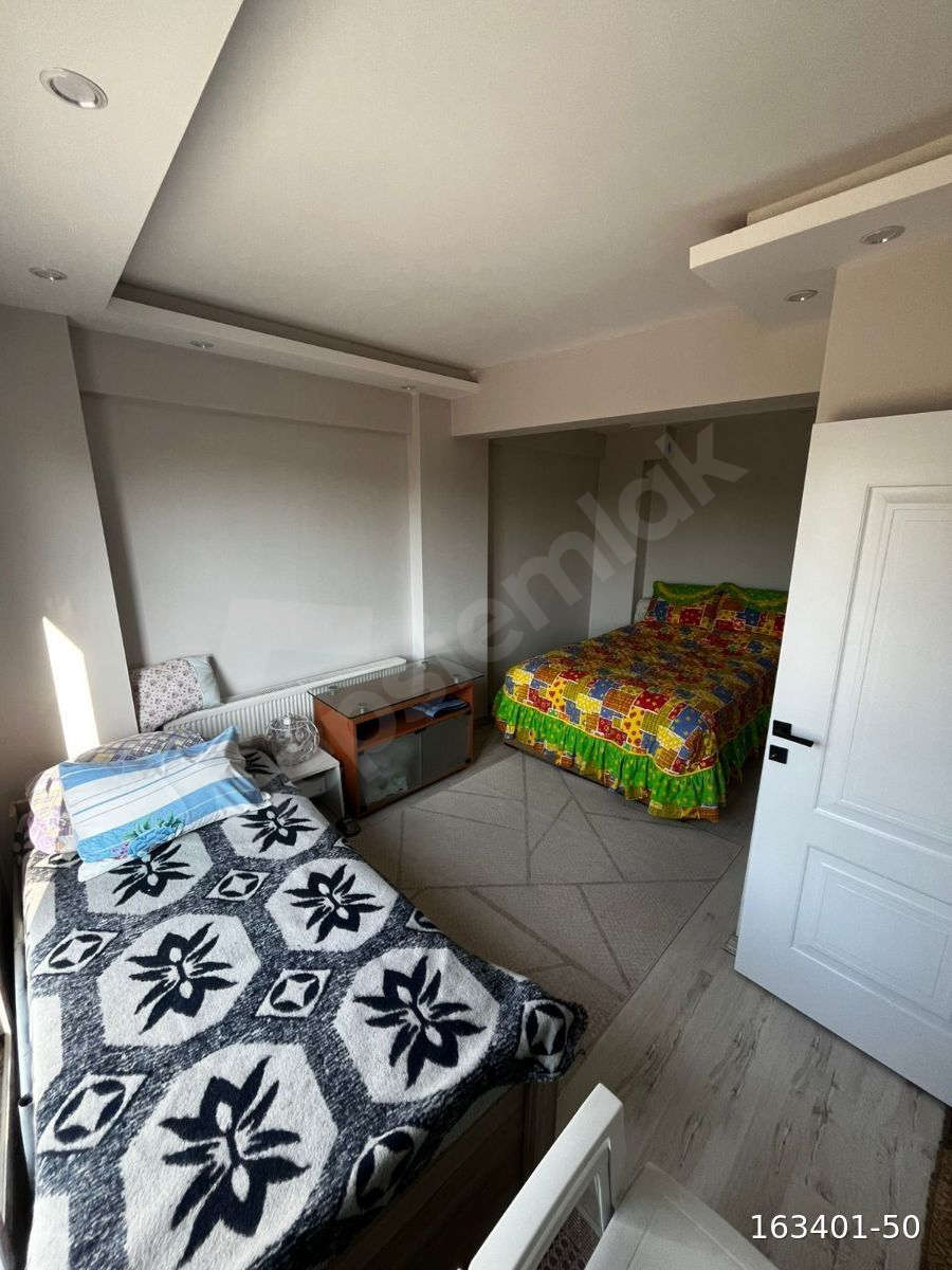 DEDE EMLAK'TAN MURADİYEDE EŞYALI KİRALIK ARAKAT DAİRE