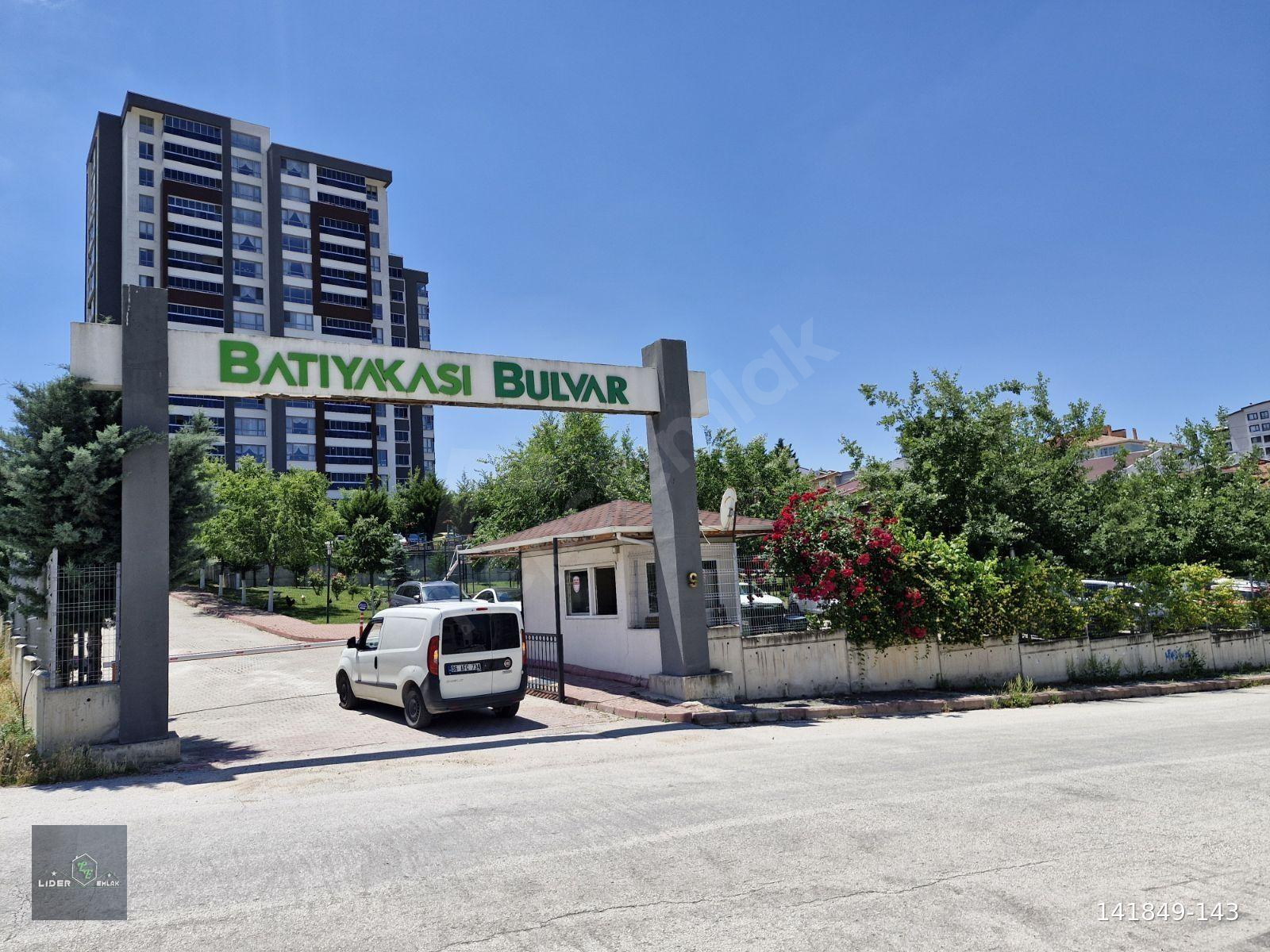 BÖLGENİN KALİTE SİTESİ BATI YAKASI BULVARDA 7/24 GÜVENLİKLİ 4+1