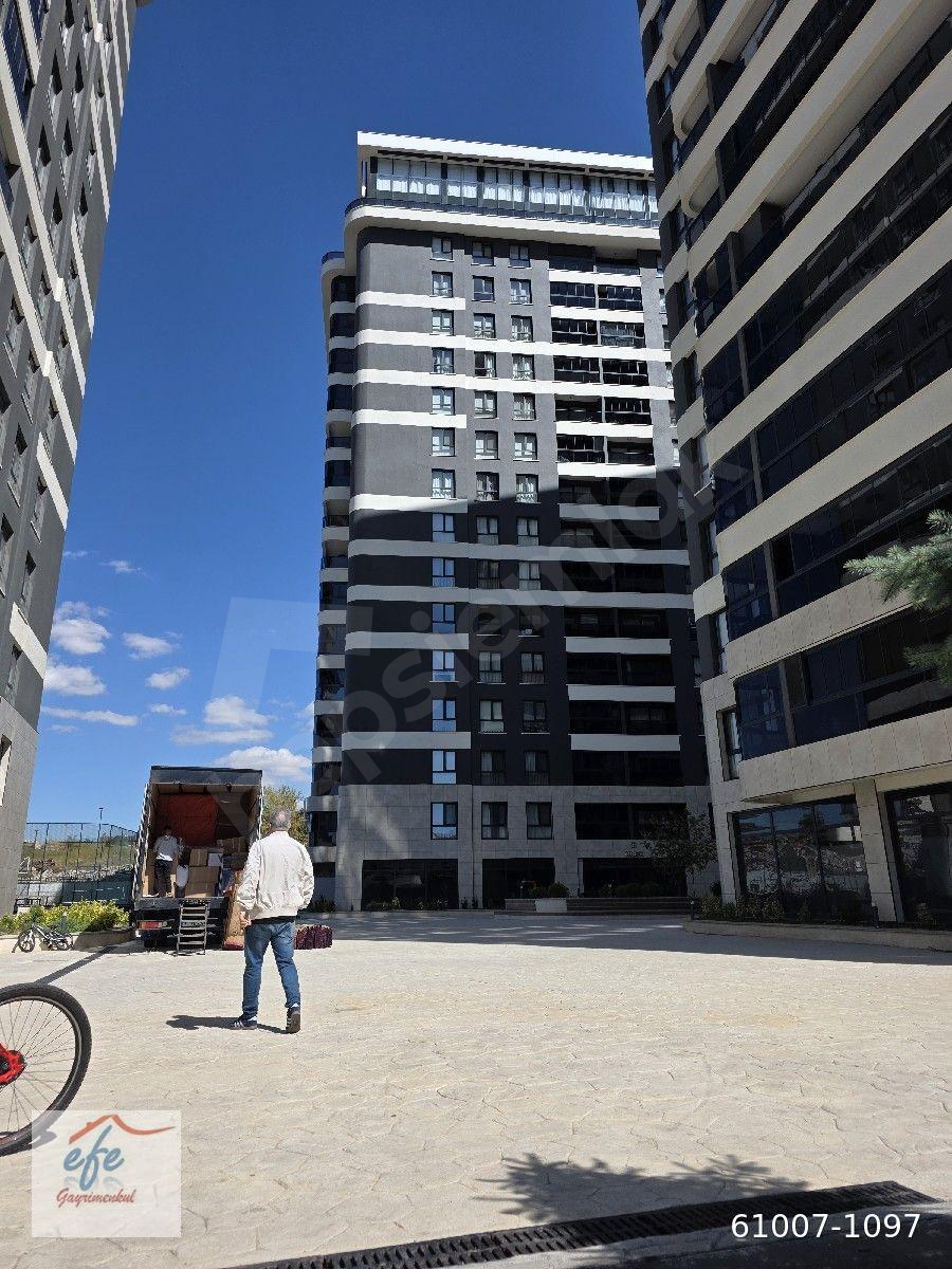 EFE GAYRİMENKULDEN SATILIK ASGARDIA SİTESİNDE 4+1 LÜKS DAİRE