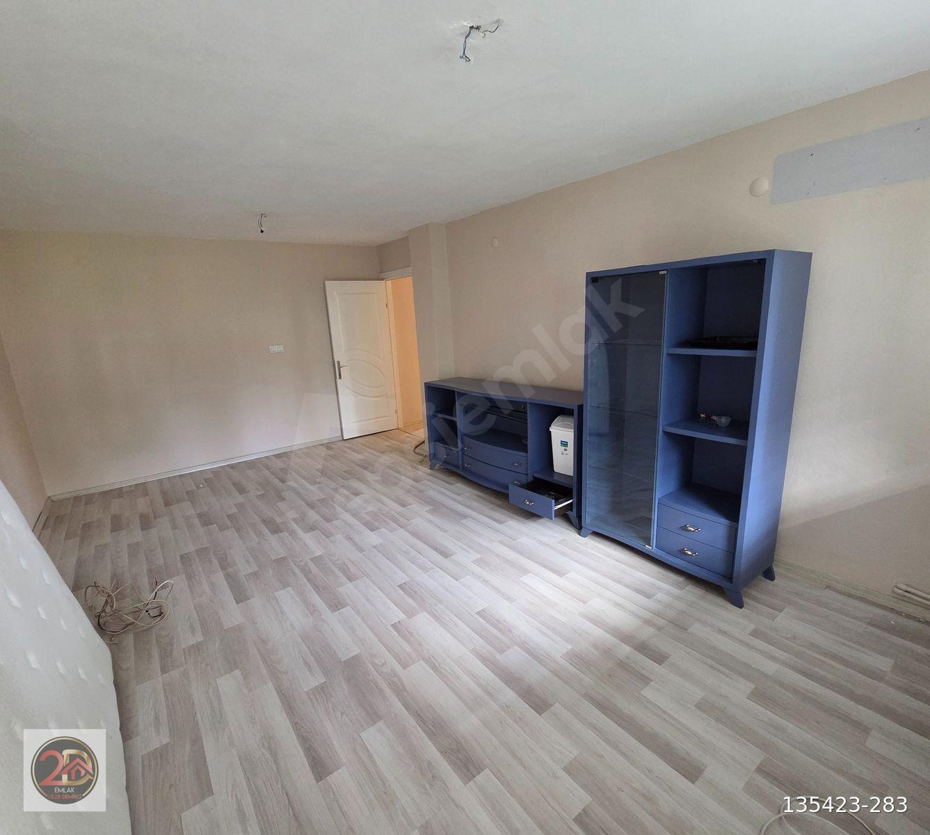 tepekule mah eski ilçe emyt.yanı 3+1 kombili daire