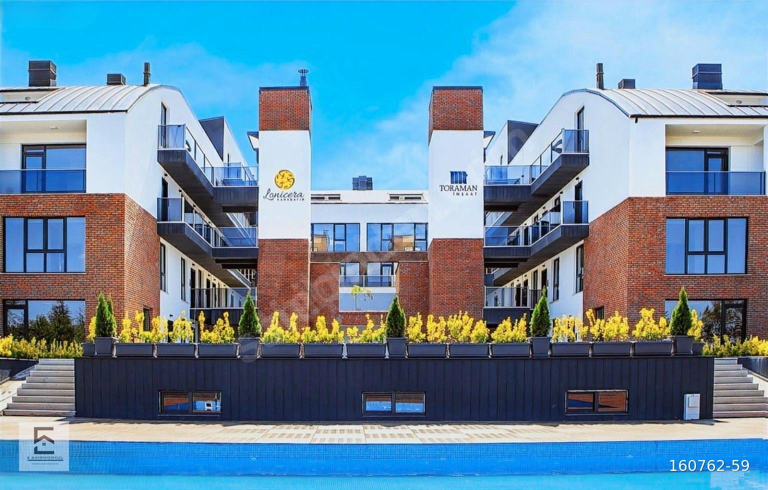 E GAYRİMENKUL'DEN KARABAYIR LONİCERA SİTESİNDE 2+1 FULL EŞYALI TERASLI KİRALIK DAİRE