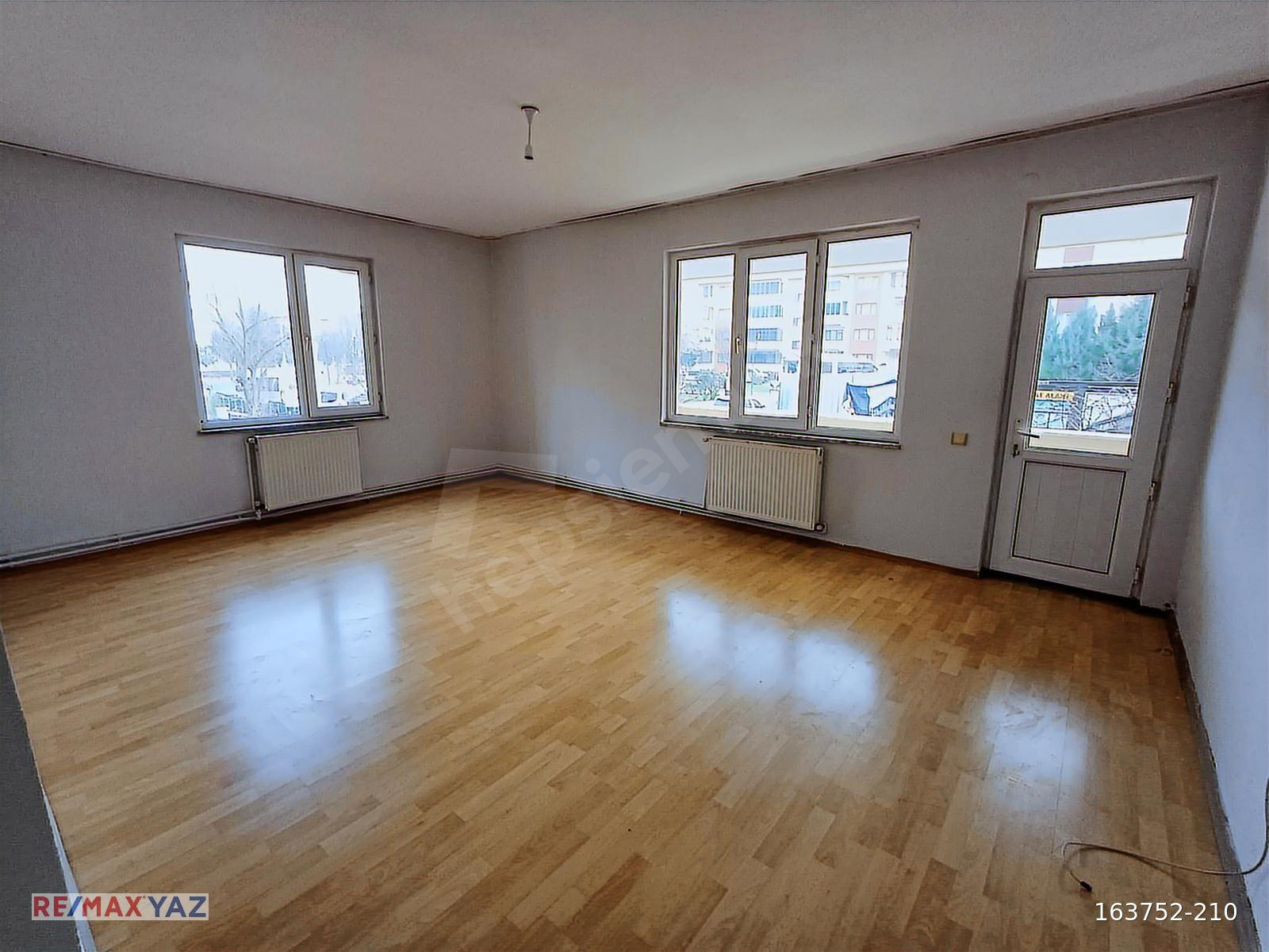 RE/MAX YAZ'DAN PAŞAALANI MAH. 3+1 SATILIK DAIRE