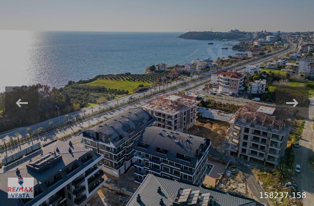 ALANYA OKURCALAR MEVKI DE DENIZE SIFIR SATILIK LÜKS 2+1 DAIRE