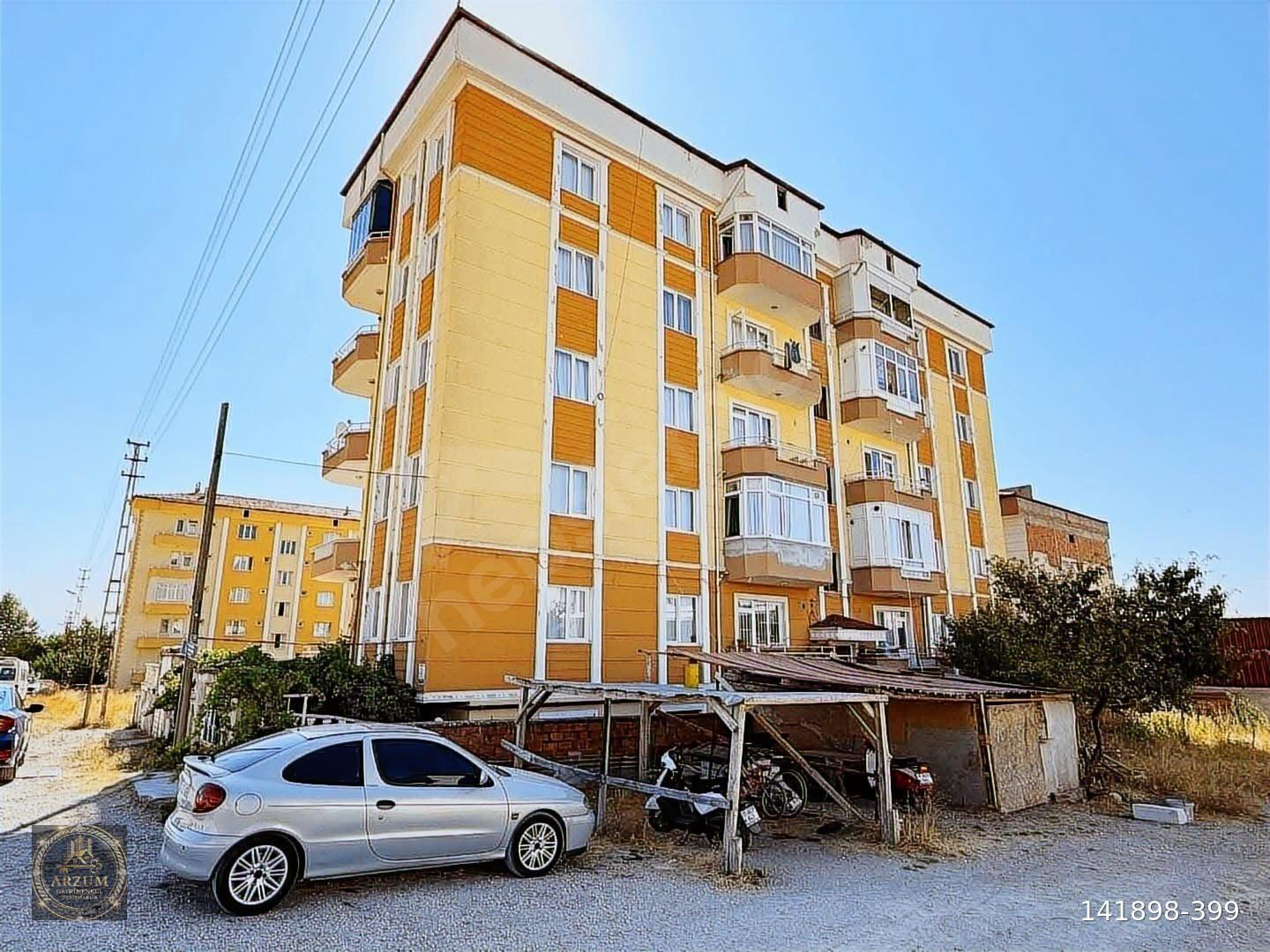 ARZUM GAYRİMENKUL SATIYOR BAĞLAR BAŞINDA 5+1 DUBLEX FIRSAT DAİRE