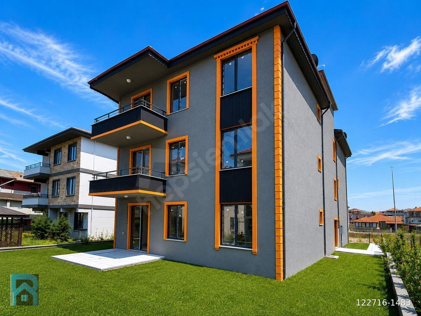 KARASU'DA MÜSTAKİL TADINDA BAHÇELİ 2+1 TAMAMI BU FİYATA