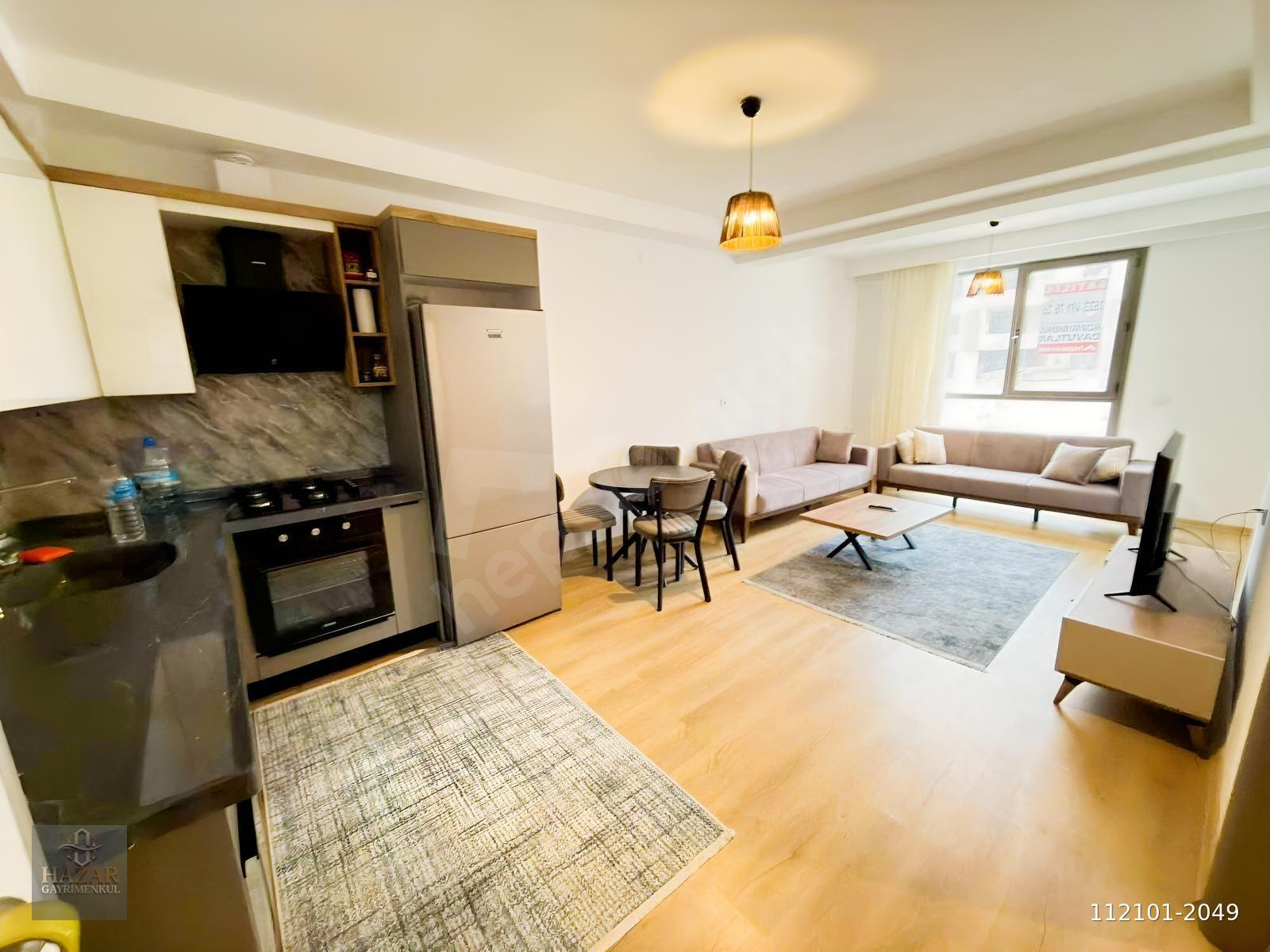 KUŞADASI DEĞİRMENDEREDE SATILIK HAVUZLU SİTEDE 1+1 DAİRE