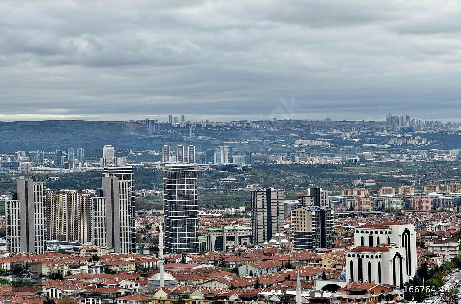 ESERTEPE'DE MANZARALI ASANSÖRLÜ GENİŞ M2'Lİ ÇİFT BANYOLU 5+1 DUBLEX KİRALIK DAİRE