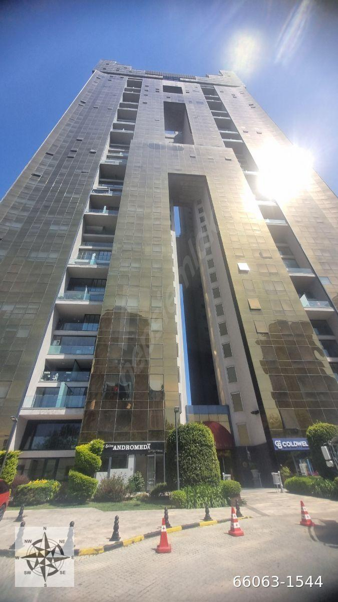 ATAŞEHİR ANDROMEDA GOLD EŞYALI MOBİLYALI MÖBLELİ 2+1 DAİRE